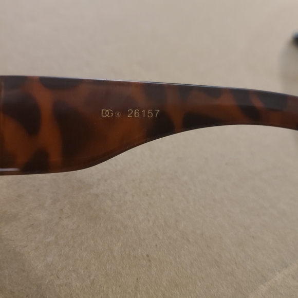 Dolce And Gabbana Stylish Black Sunglasses main image 5